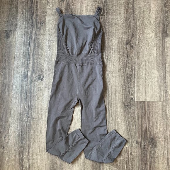 NEW Free People Good Karma High neck Workout Onsie Brown M/L - Picture 3 of 15